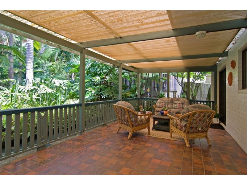 4 Tallawong Place, The Gap QLD 4061
