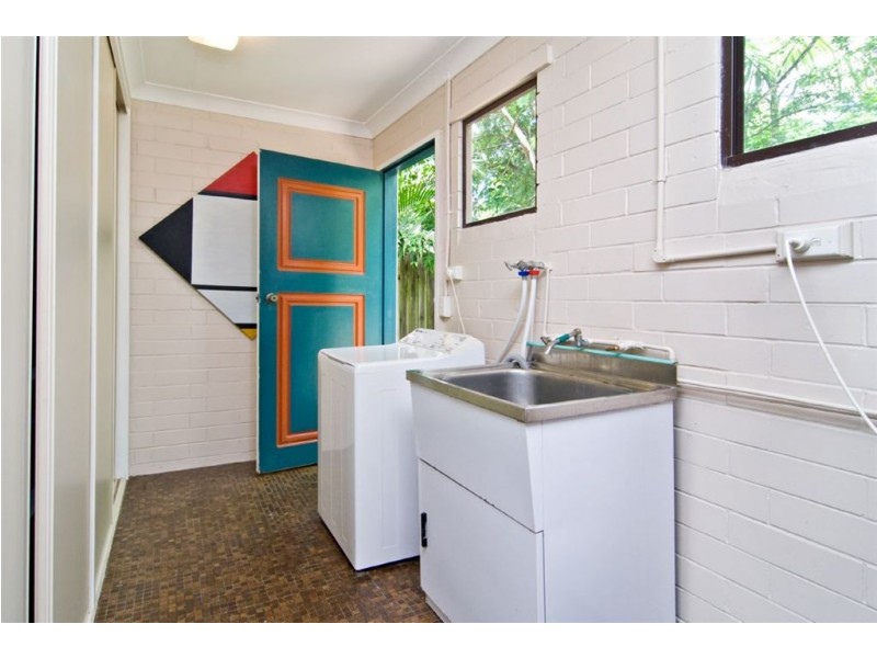 4 Tallawong Place, The Gap QLD 4061