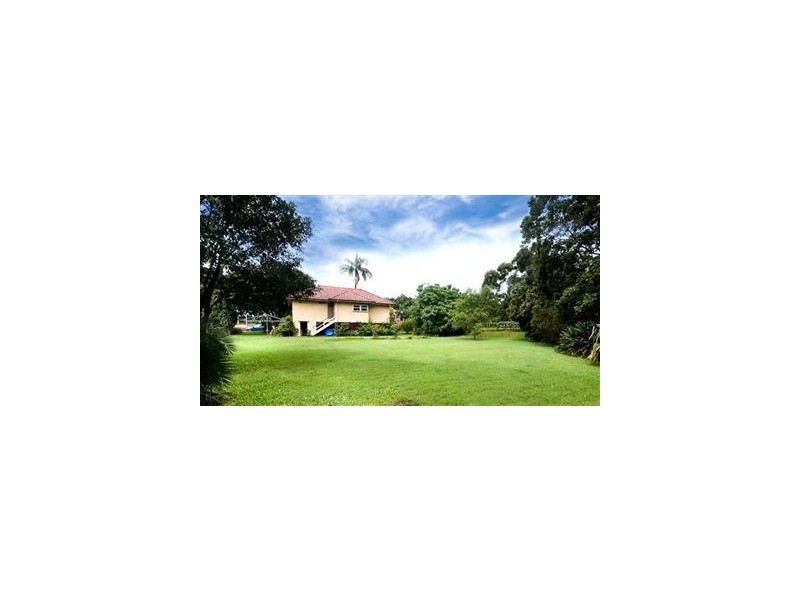 249 Fletcher Parade, Bardon QLD 4065