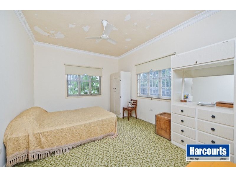 35 Moore Street, Enoggera QLD 4051