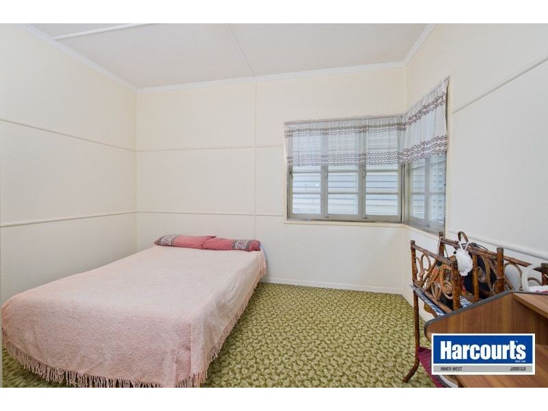 35 Moore Street, Enoggera QLD 4051