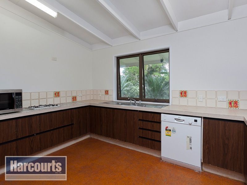 10 Woodmere Street, The Gap QLD 4061