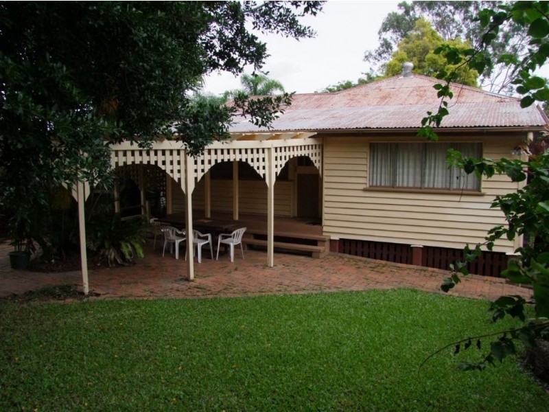 19 Wahroonga Road, Ashgrove QLD 4060