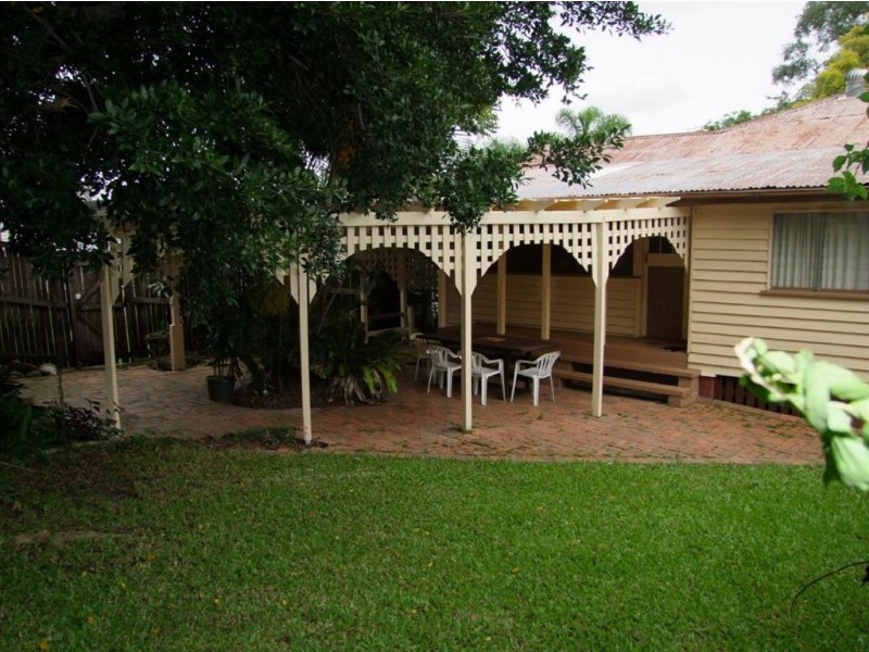 19 Wahroonga Road, Ashgrove QLD 4060