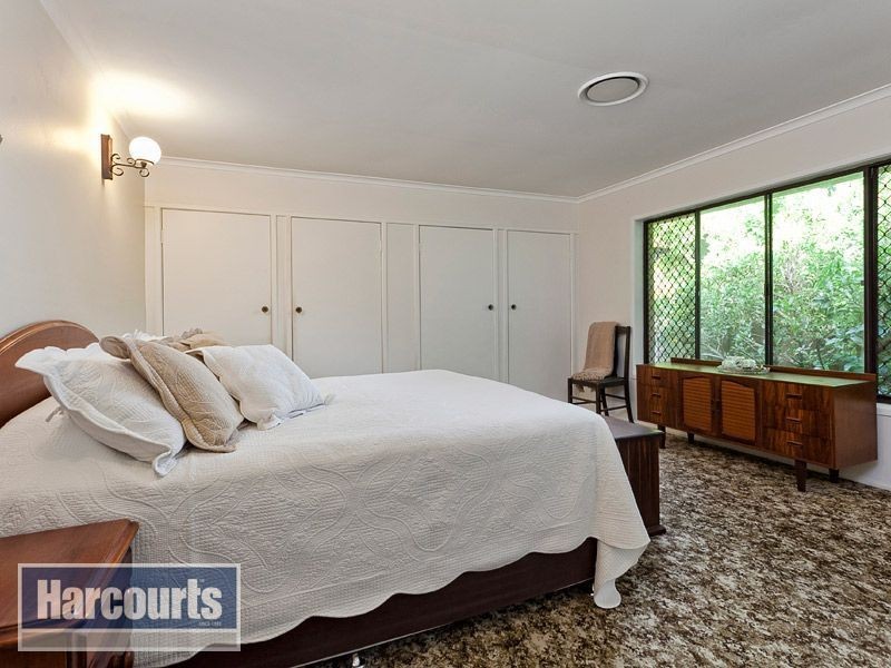 24 Dajarra Street, The Gap QLD 4061