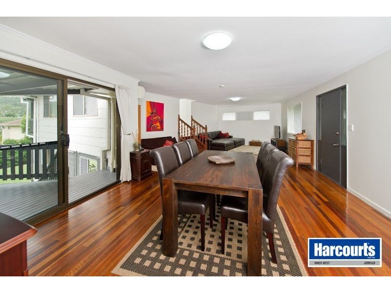 11 Warruga Street, The Gap QLD 4061