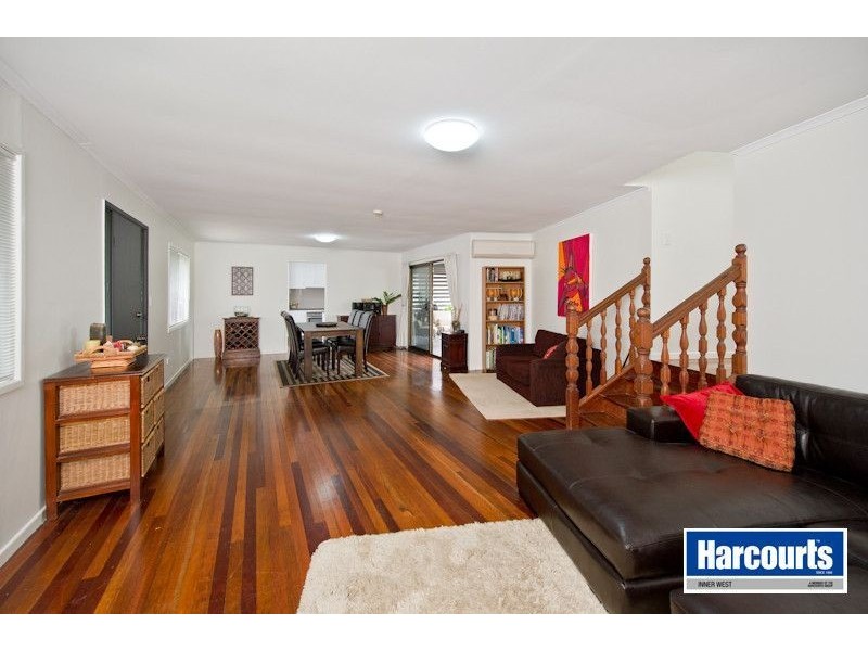 11 Warruga Street, The Gap QLD 4061