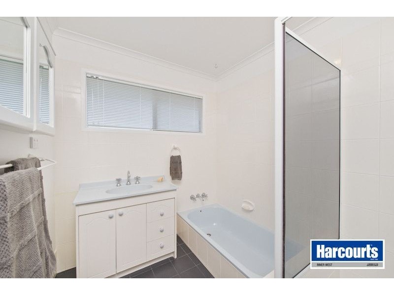 11 Warruga Street, The Gap QLD 4061