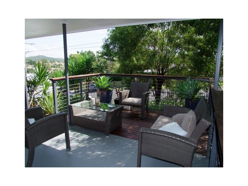 20 Glen Road, The Gap QLD 4061