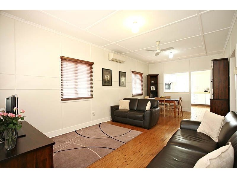 14 Victoria Street, Ashgrove QLD 4060