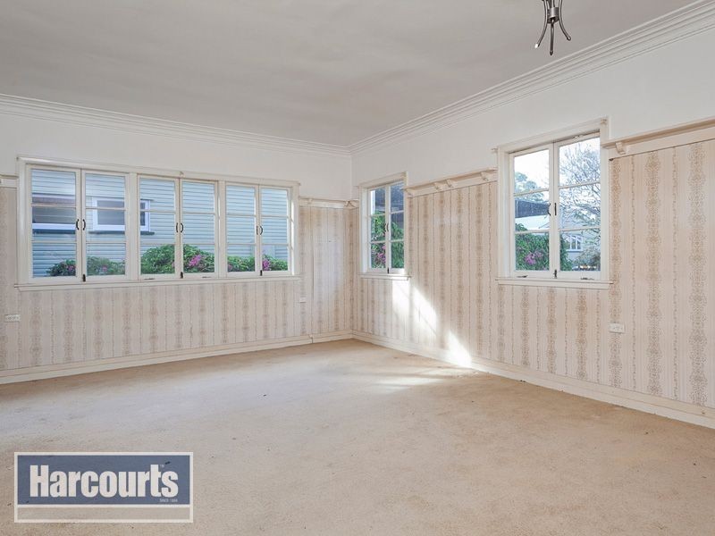 23 Ellerslie Crescent, Taringa QLD 4068