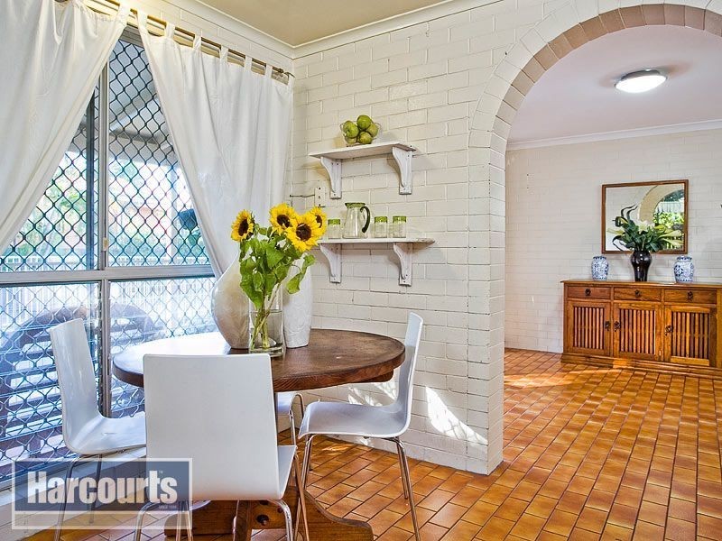 24 Eranga Street, The Gap QLD 4061