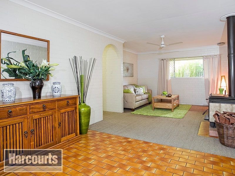 24 Eranga Street, The Gap QLD 4061