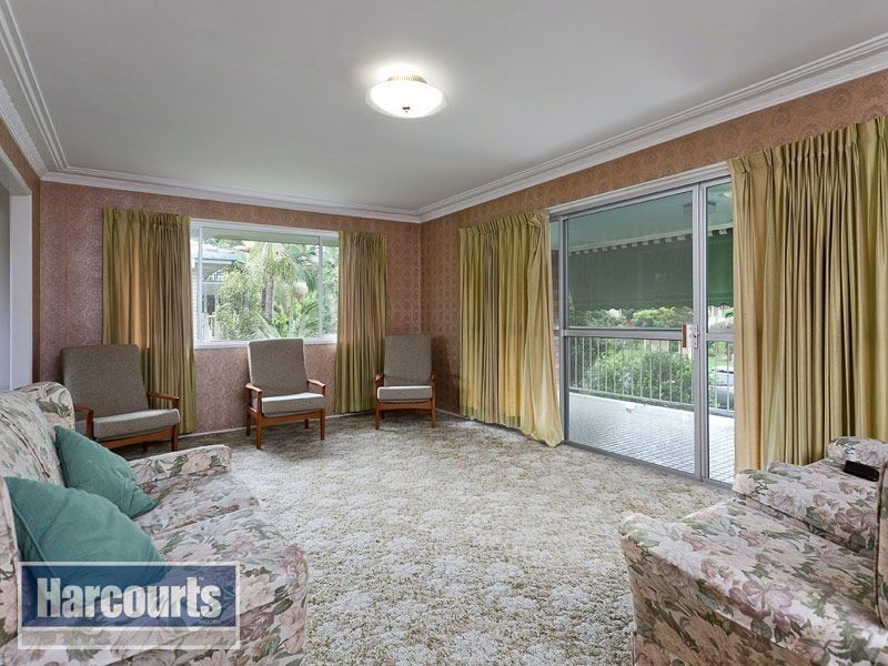 44 Kaloma Road, The Gap QLD 4061