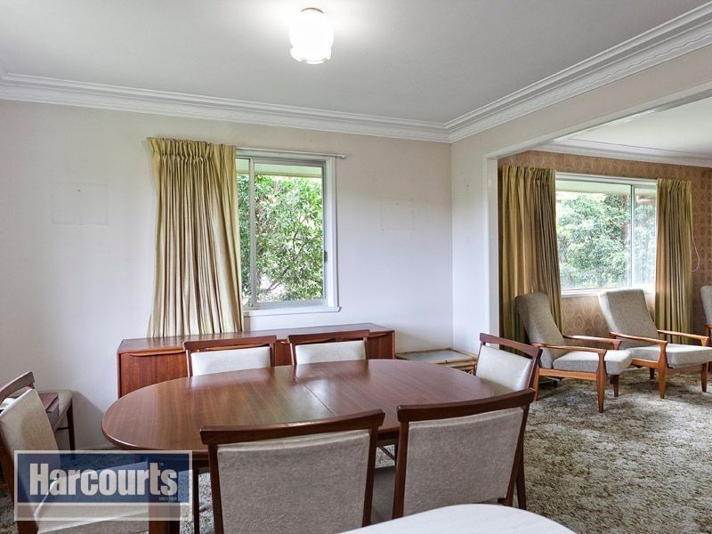 44 Kaloma Road, The Gap QLD 4061