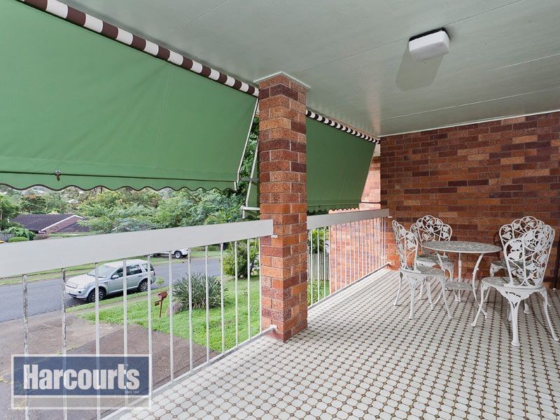 44 Kaloma Road, The Gap QLD 4061