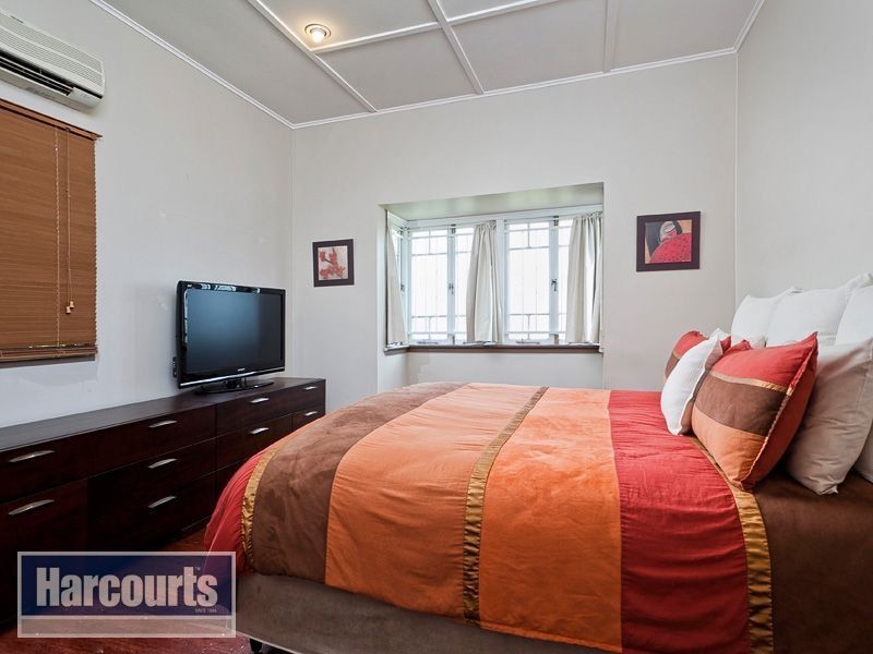 23 Hamilton Road, Wavell Heights QLD 4012