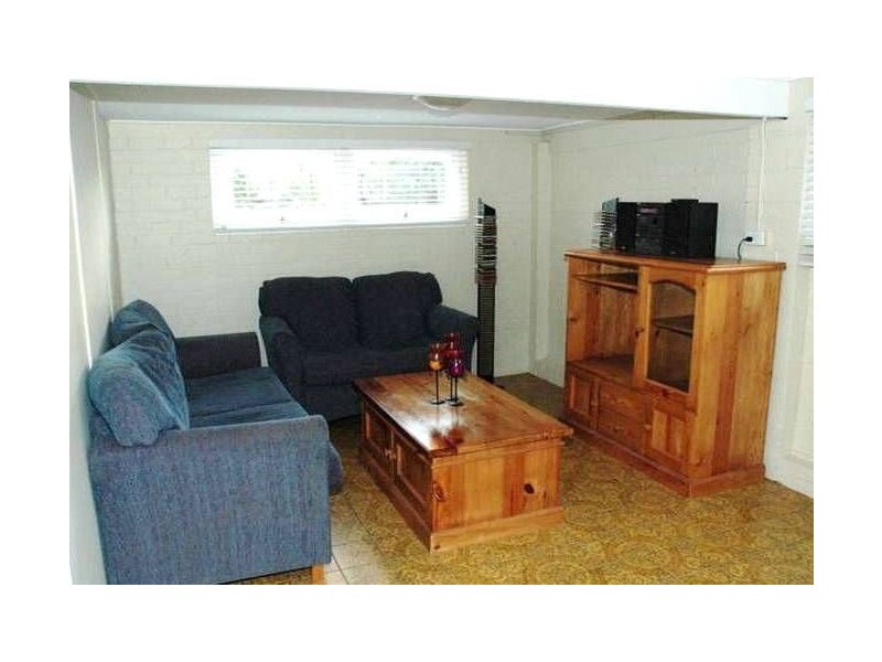 17 Glen Road, The Gap QLD 4061