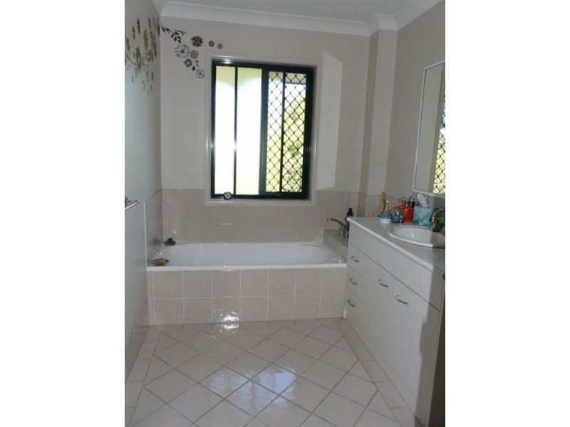 17/60 Warana Street, The Gap QLD 4061