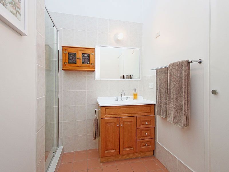 18 Tarpon Street, The Gap QLD 4061