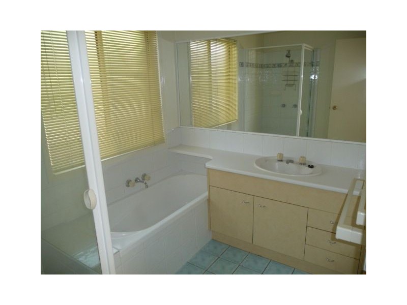 14 Pender Street, Ashgrove QLD 4060