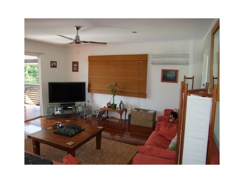 42 Bromwich Street, The Gap QLD 4061