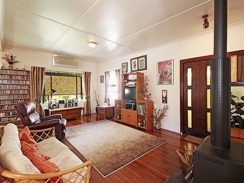 10 Gymea Street, The Gap QLD 4061