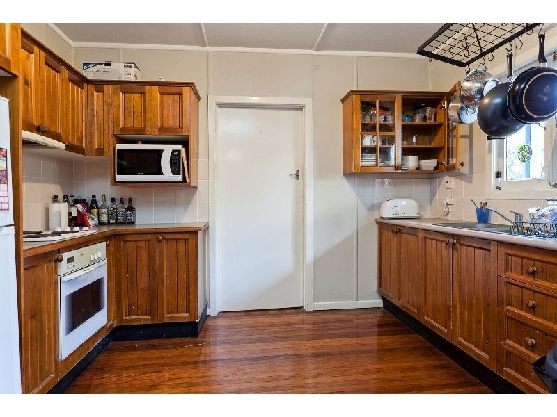 3 Bridge Street, Ashgrove QLD 4060