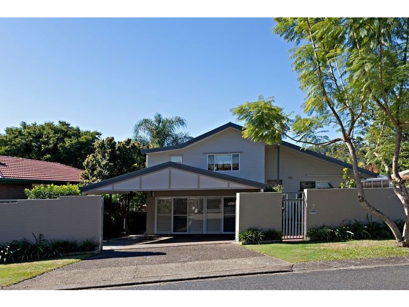 7 Warruga Street, The Gap QLD 4061