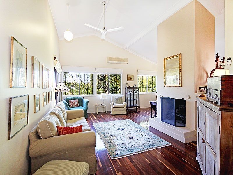 31 Elgata Street, The Gap QLD 4061