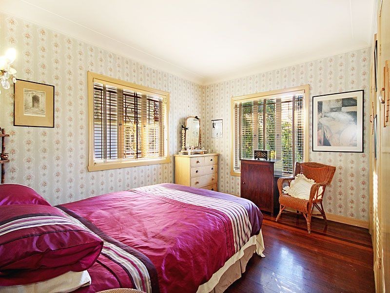 22 Bromar Street, The Gap QLD 4061