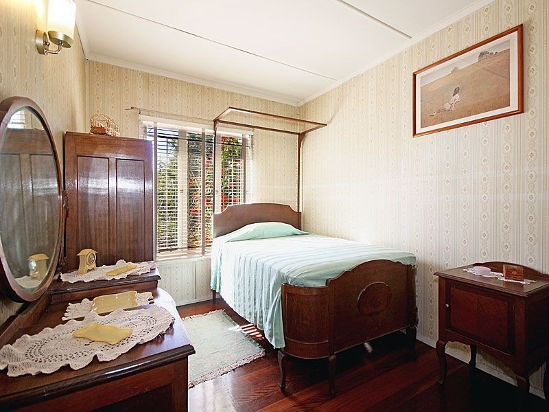 22 Bromar Street, The Gap QLD 4061