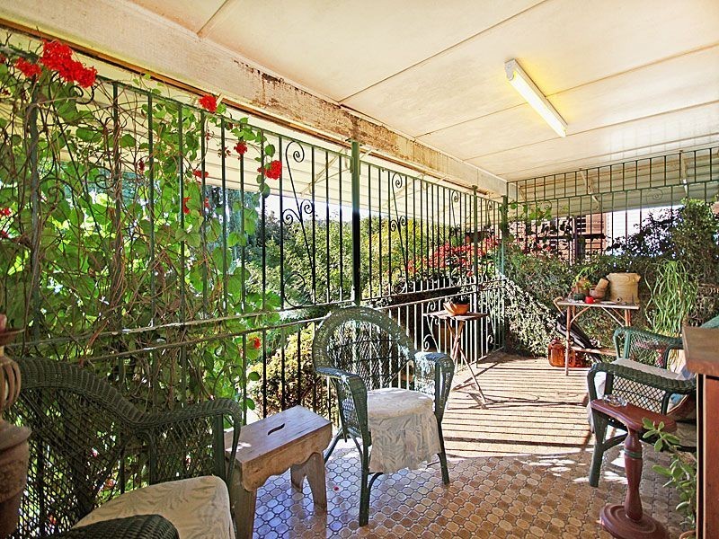 22 Bromar Street, The Gap QLD 4061