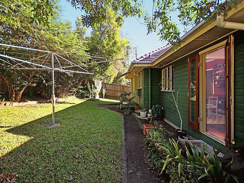 22 Bromar Street, The Gap QLD 4061