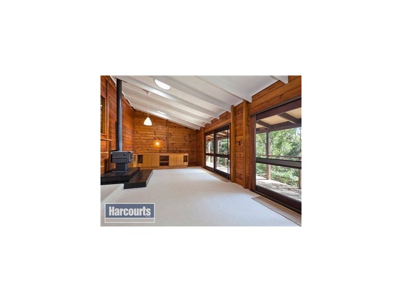 12 Bulcock Avenue, Mount Nebo QLD 4520