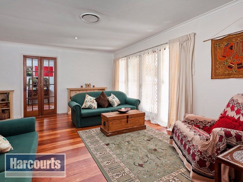 26 Tullira St, The Gap QLD 4061