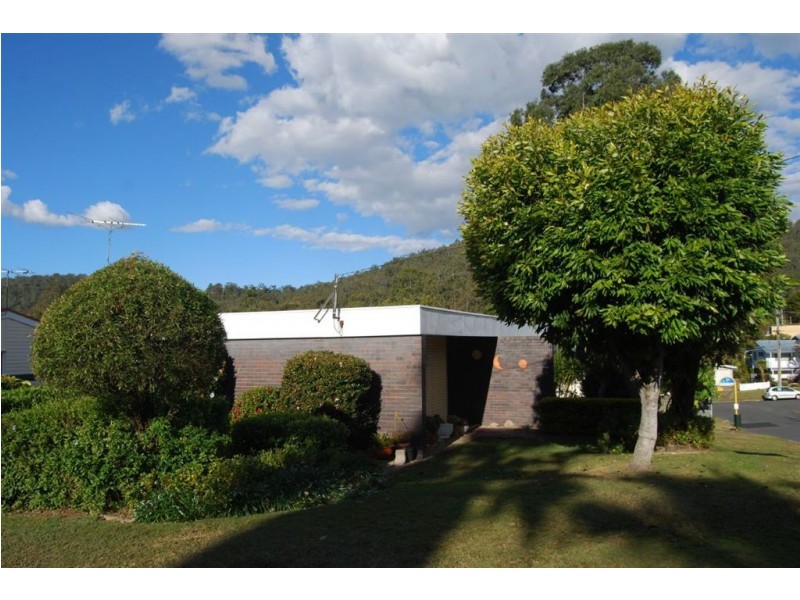 3 Bombala Street, The Gap QLD 4061