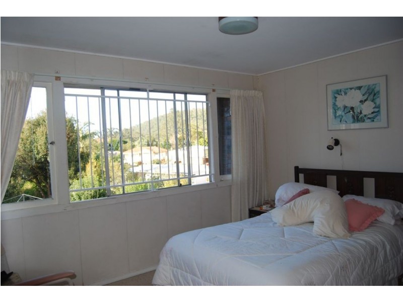 3 Bombala Street, The Gap QLD 4061