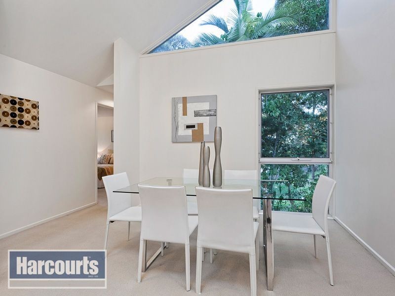 261 Bielby Road, Kenmore Hills QLD 4069