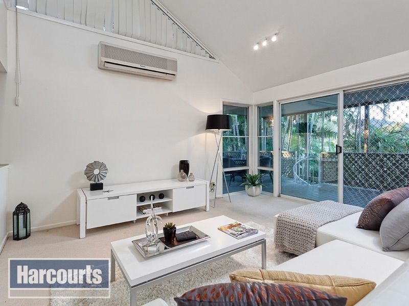 261 Bielby Road, Kenmore Hills QLD 4069