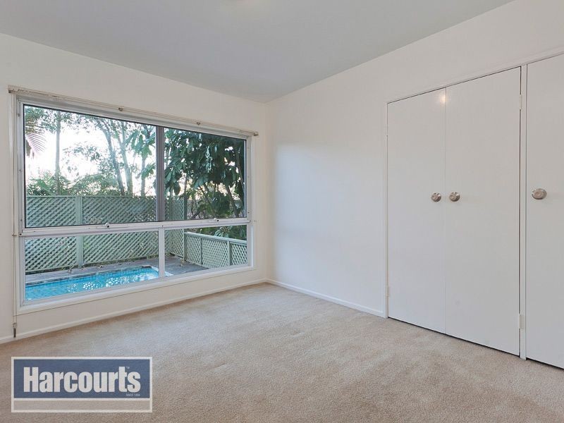 261 Bielby Road, Kenmore Hills QLD 4069