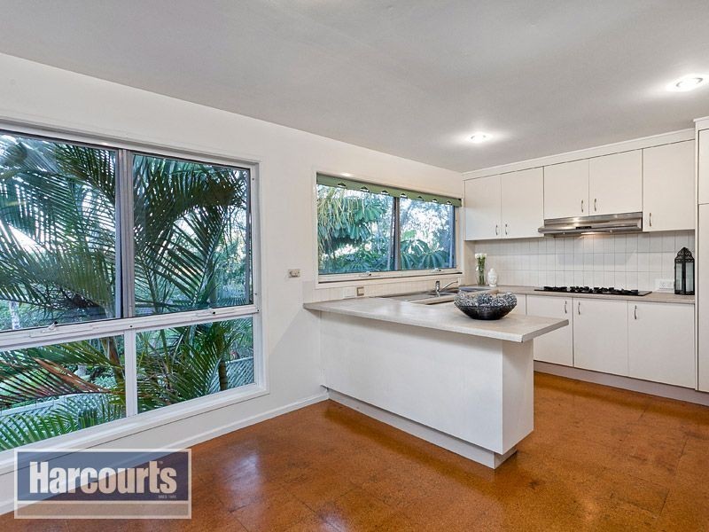 261 Bielby Road, Kenmore Hills QLD 4069