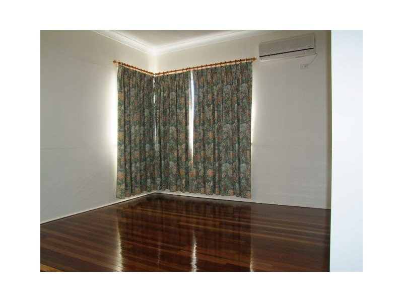 42 Crampton Street, Keperra QLD 4054