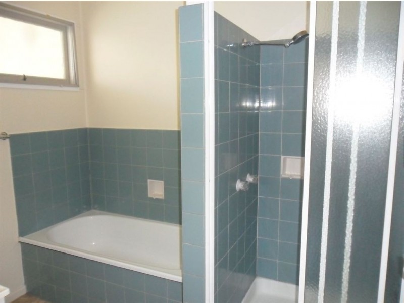 101 School Road, The Gap QLD 4061