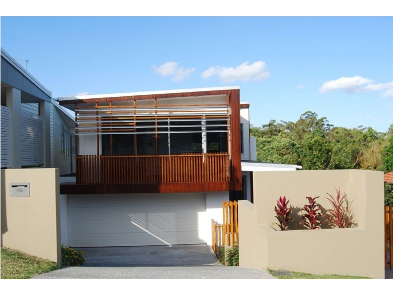 28 Fifth Avenue, Bardon QLD 4065