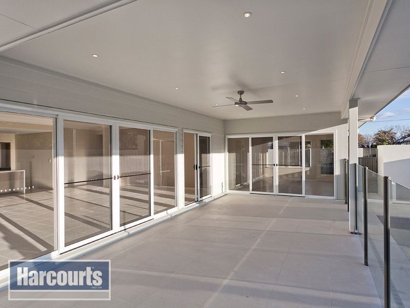 31 Henry street, Wooloowin QLD 4030