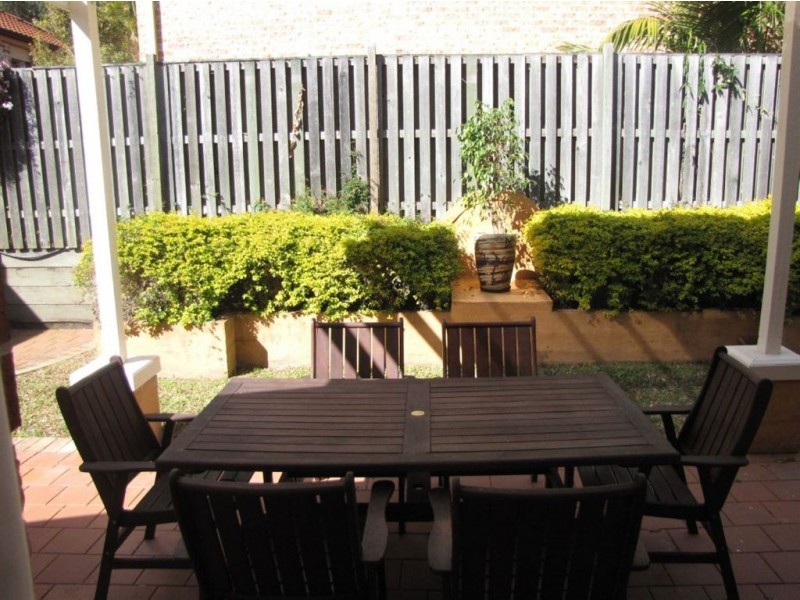 12 Montrose Place, The Gap QLD 4061