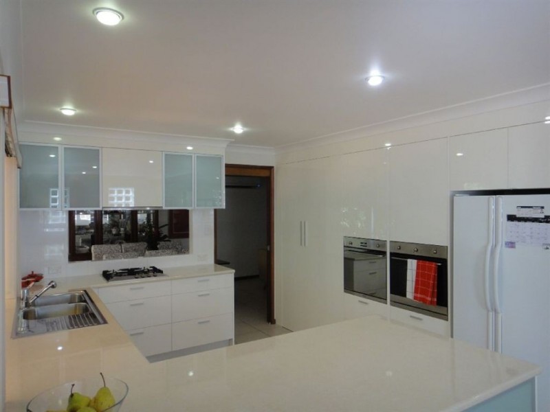 70 School Road, The Gap QLD 4061