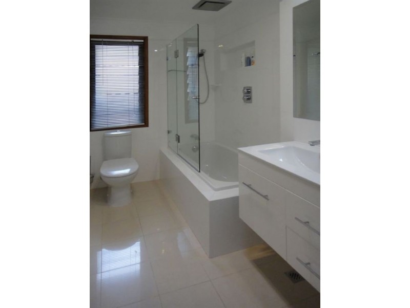 70 School Road, The Gap QLD 4061