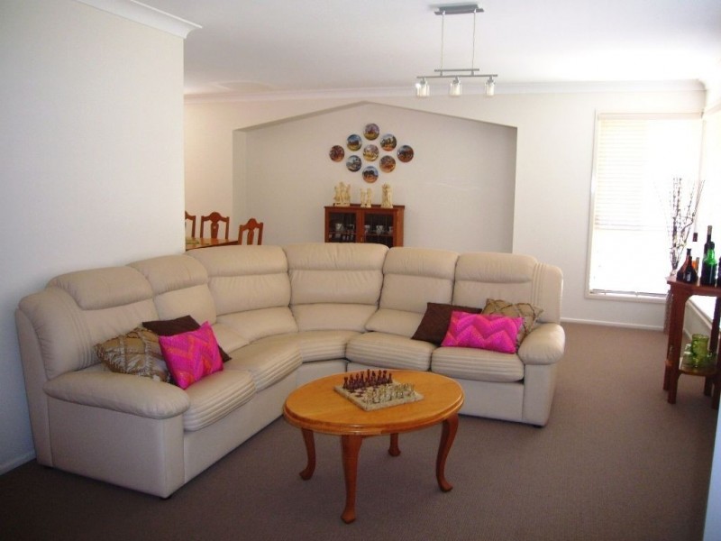 1 Skye  Place, Upper Kedron QLD 4055